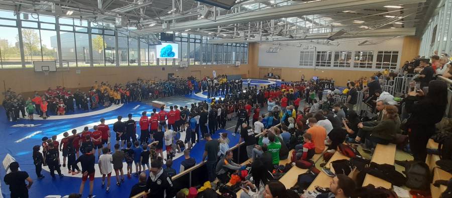 hall2_unterfohring.jpg
